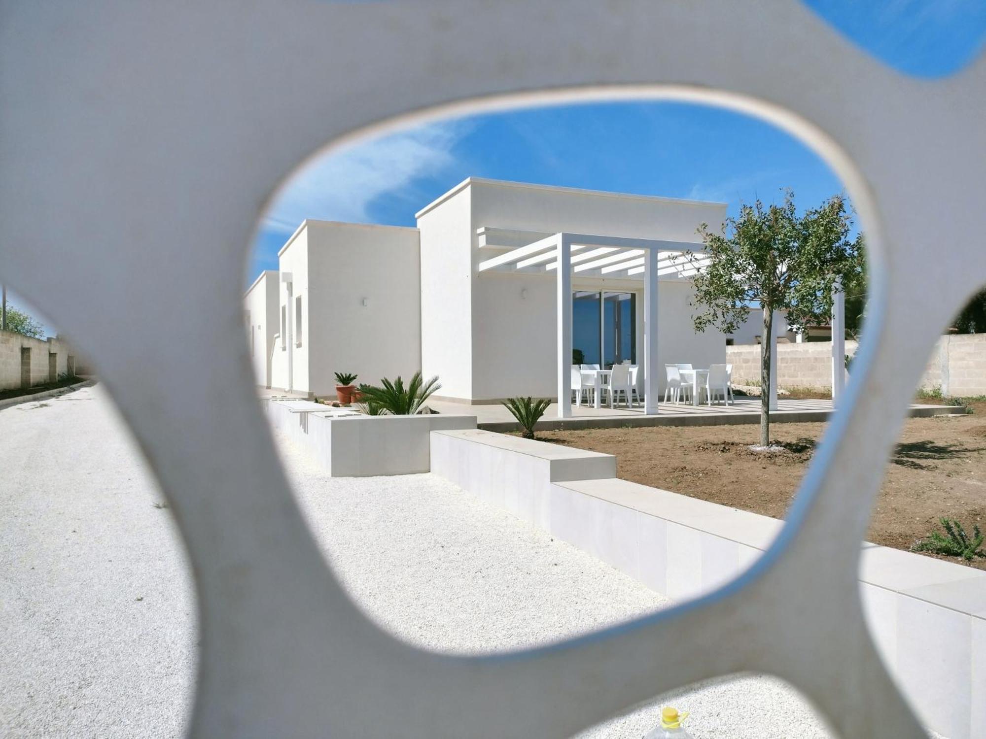 B&B Bianco Mediterraneo Torre Ovo Exteriör bild